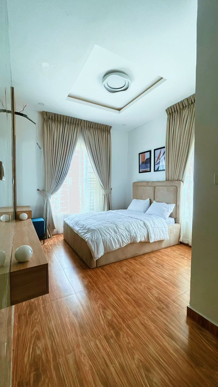 CELEBRATION GREEN VILLA - Image 8