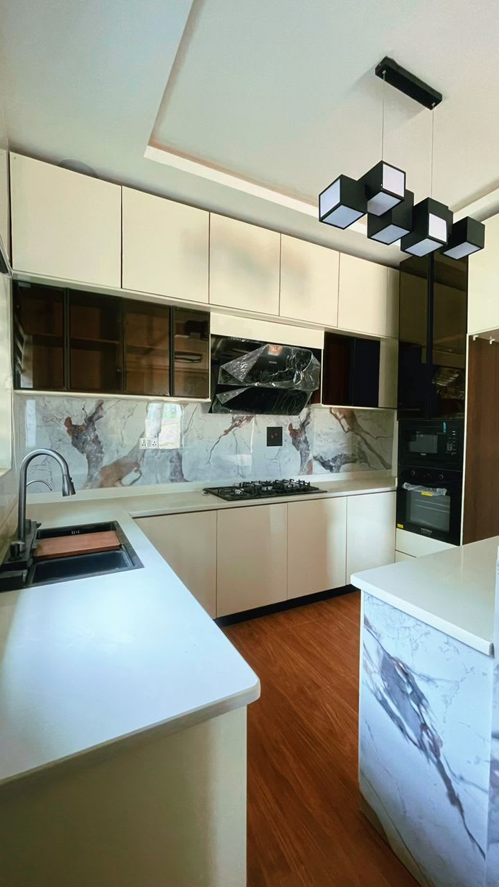 CELEBRATION GREEN VILLA - Image 2