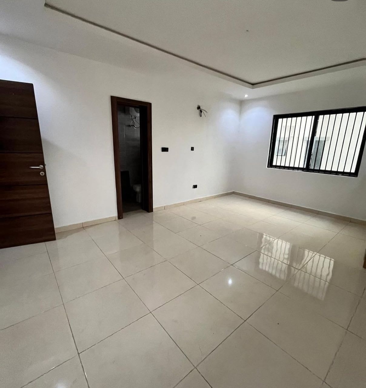FOR RENT: 2BEDROOM APARTMENT WITH BQ - Image 6