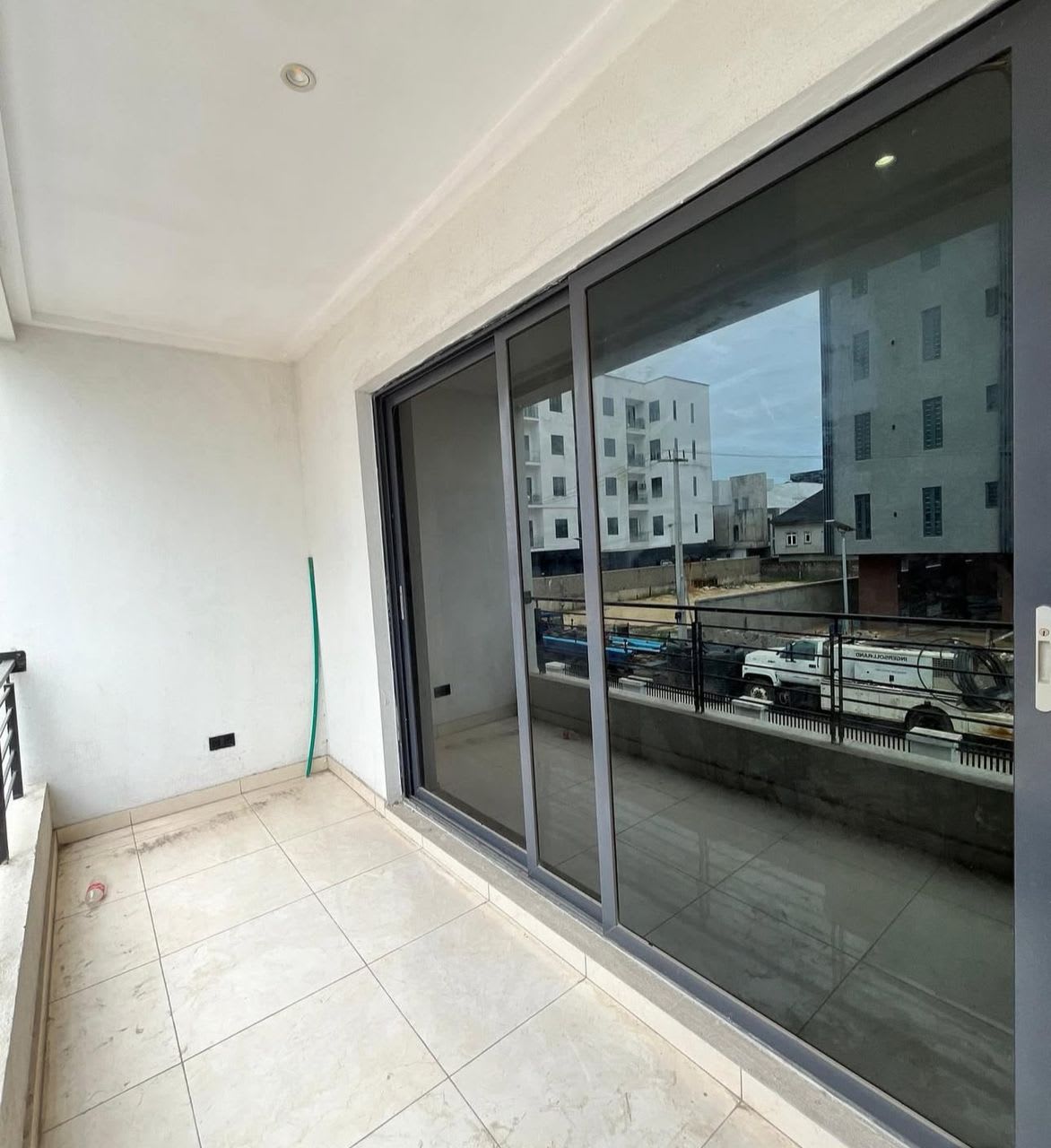 FOR RENT: 2BEDROOM APARTMENT WITH BQ - Image 5