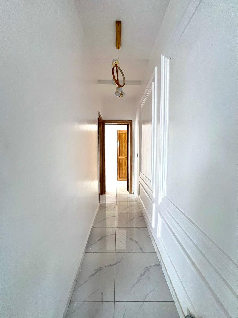 2BEDROOM APARTMENT • OLOGOLO, LEKKI • ₦120M - Image 4