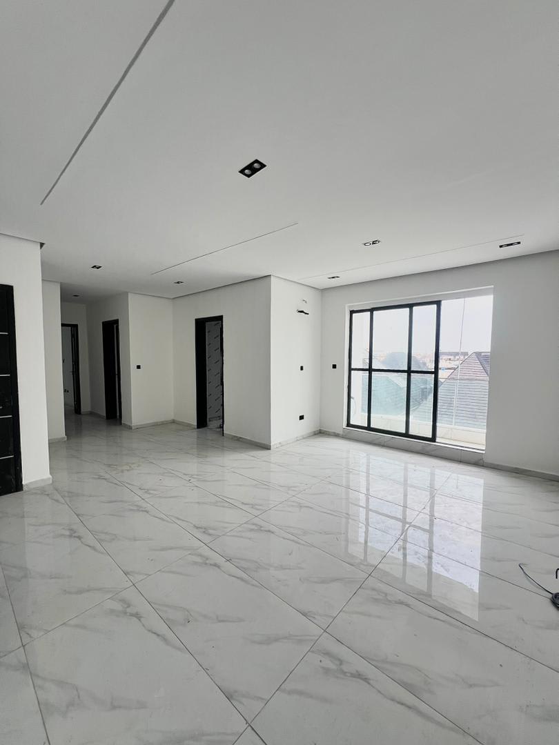 2BEDROOM APARTMENT • OLOGOLO, LEKKI • ₦150M - Image 6