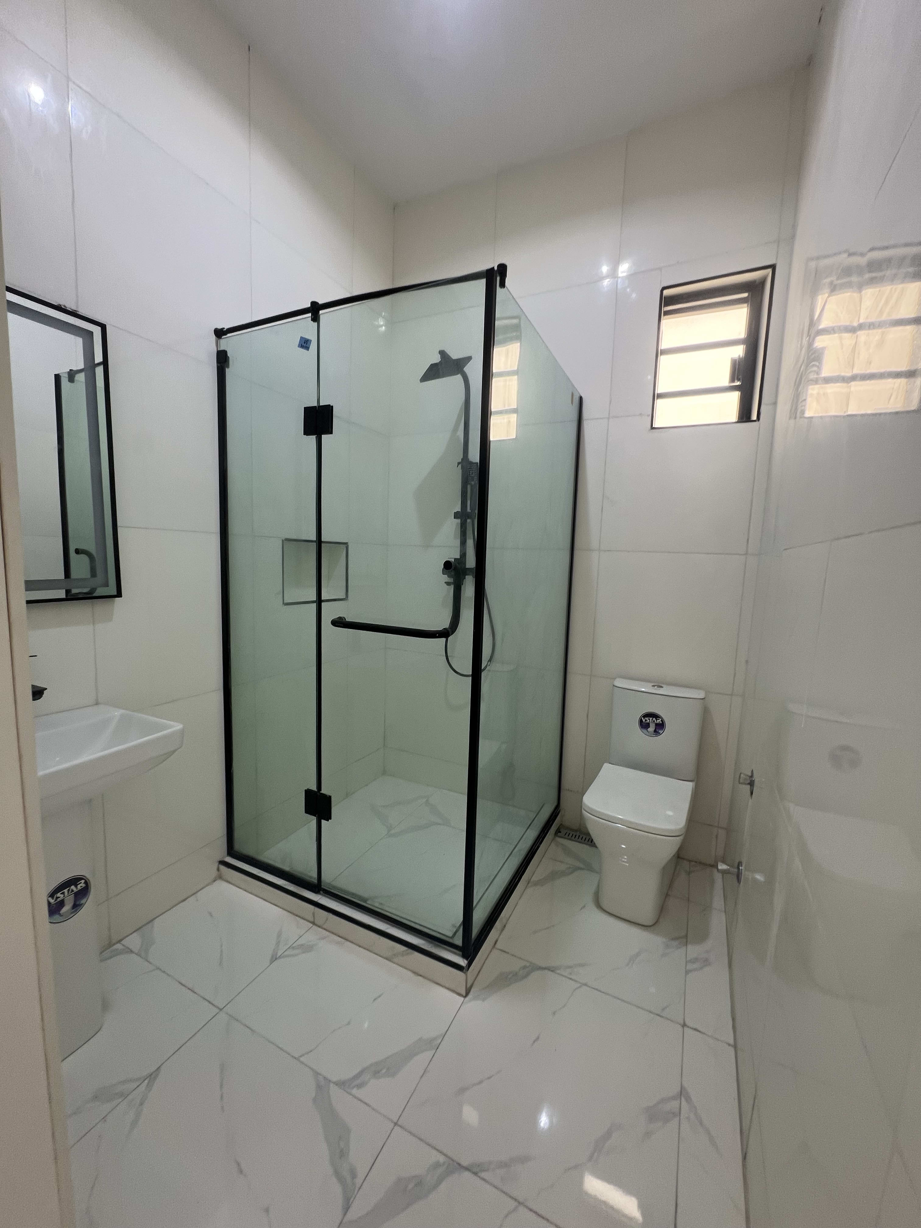 5BEDS || 6BATHS || CHEVRON || ₦350M - Image 11