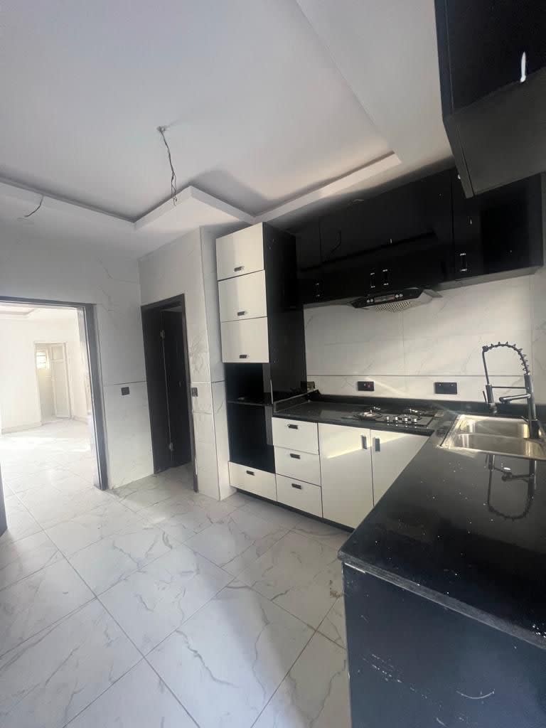 Beautiful 3 bedroom apartment for rent - Image 9