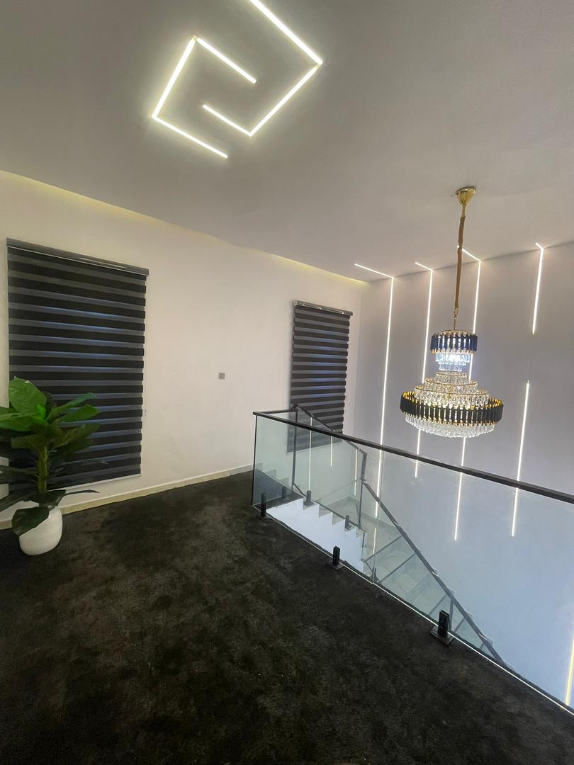 FOR RENT: FURNISHED 5 BEDROOM DUPLEX + BQ - Image 3