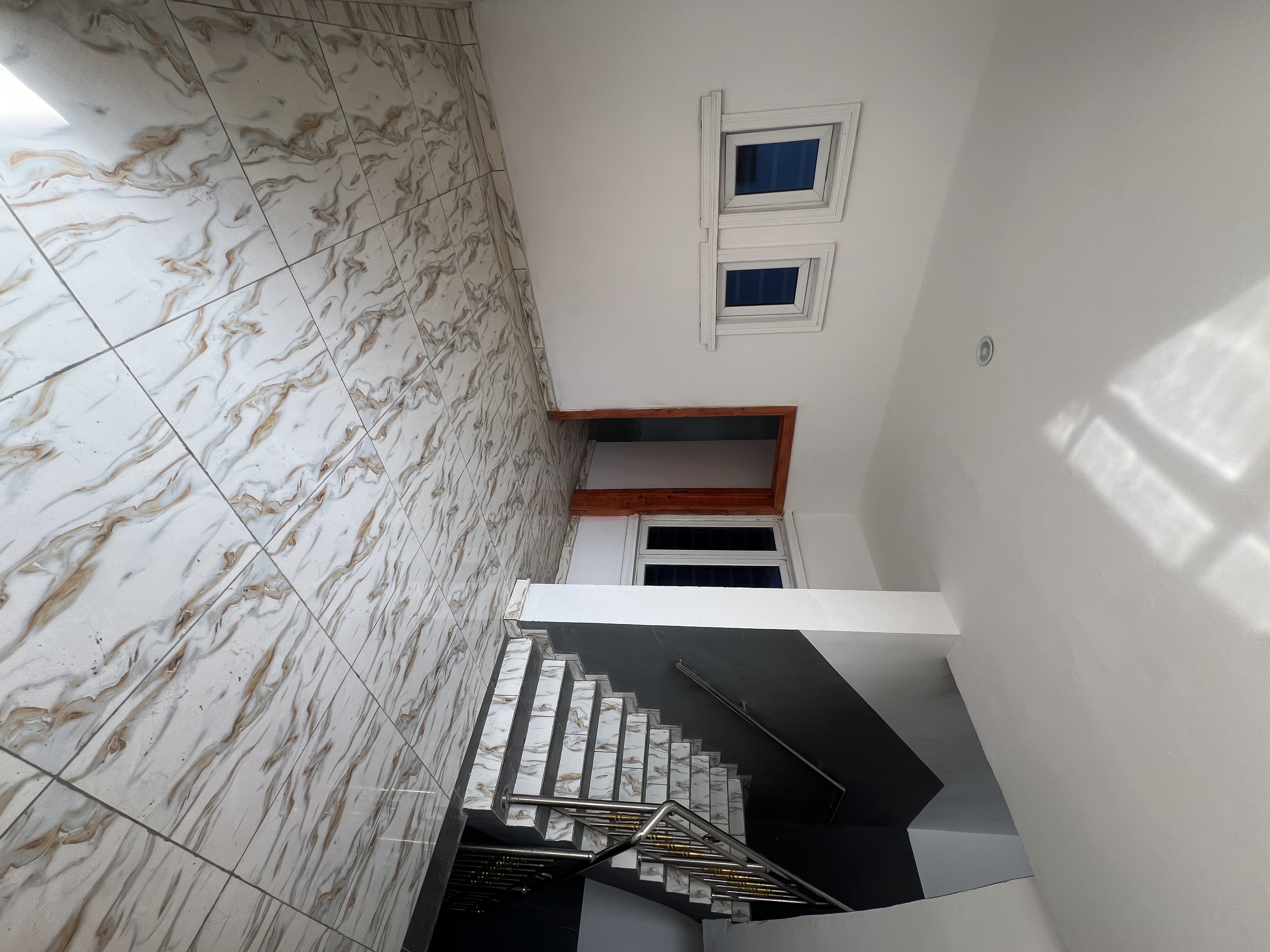 Beautiful 3 bedroom apartment for sale - Image 4