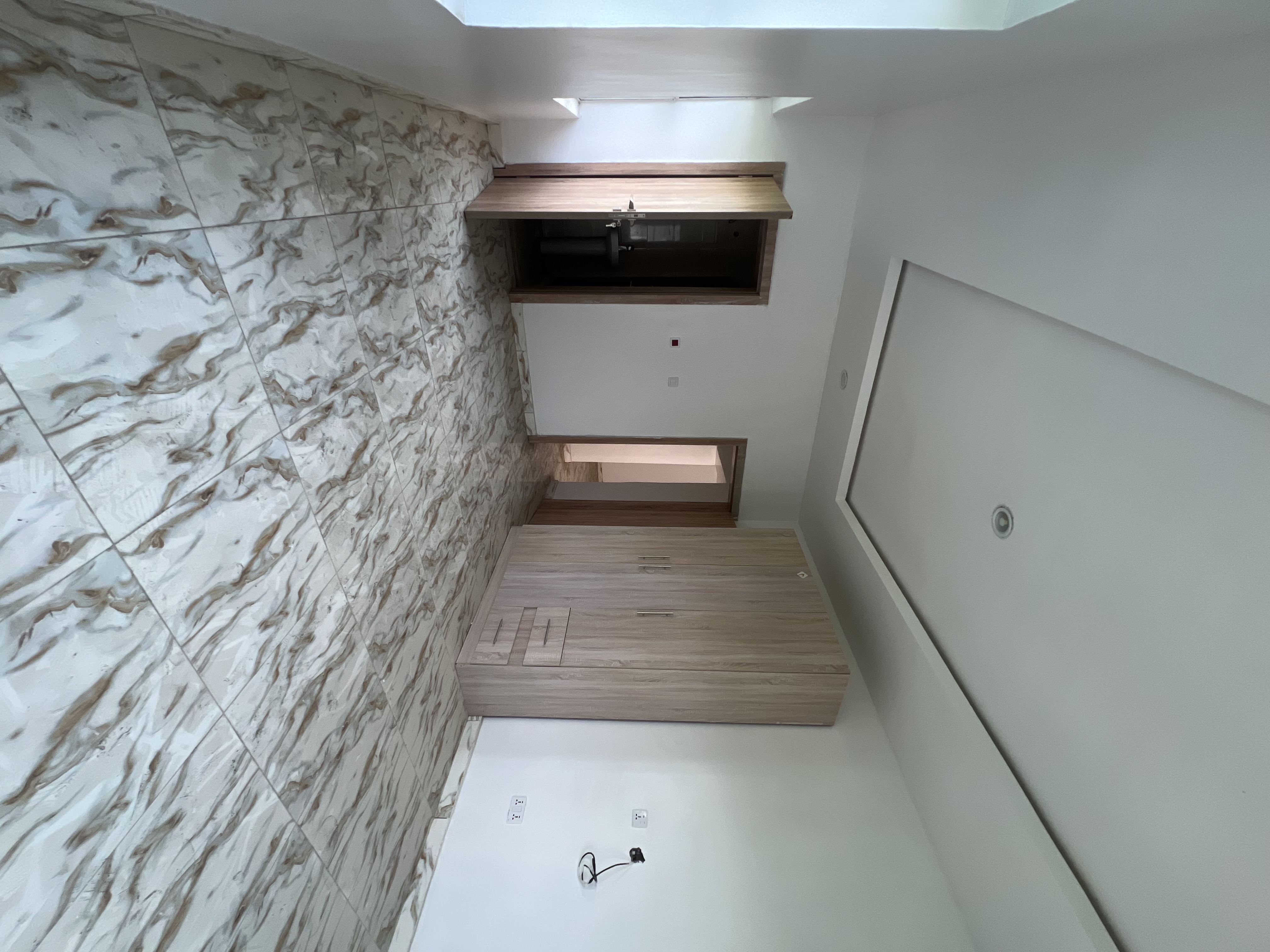 Beautiful 3 bedroom apartment for sale - Image 12