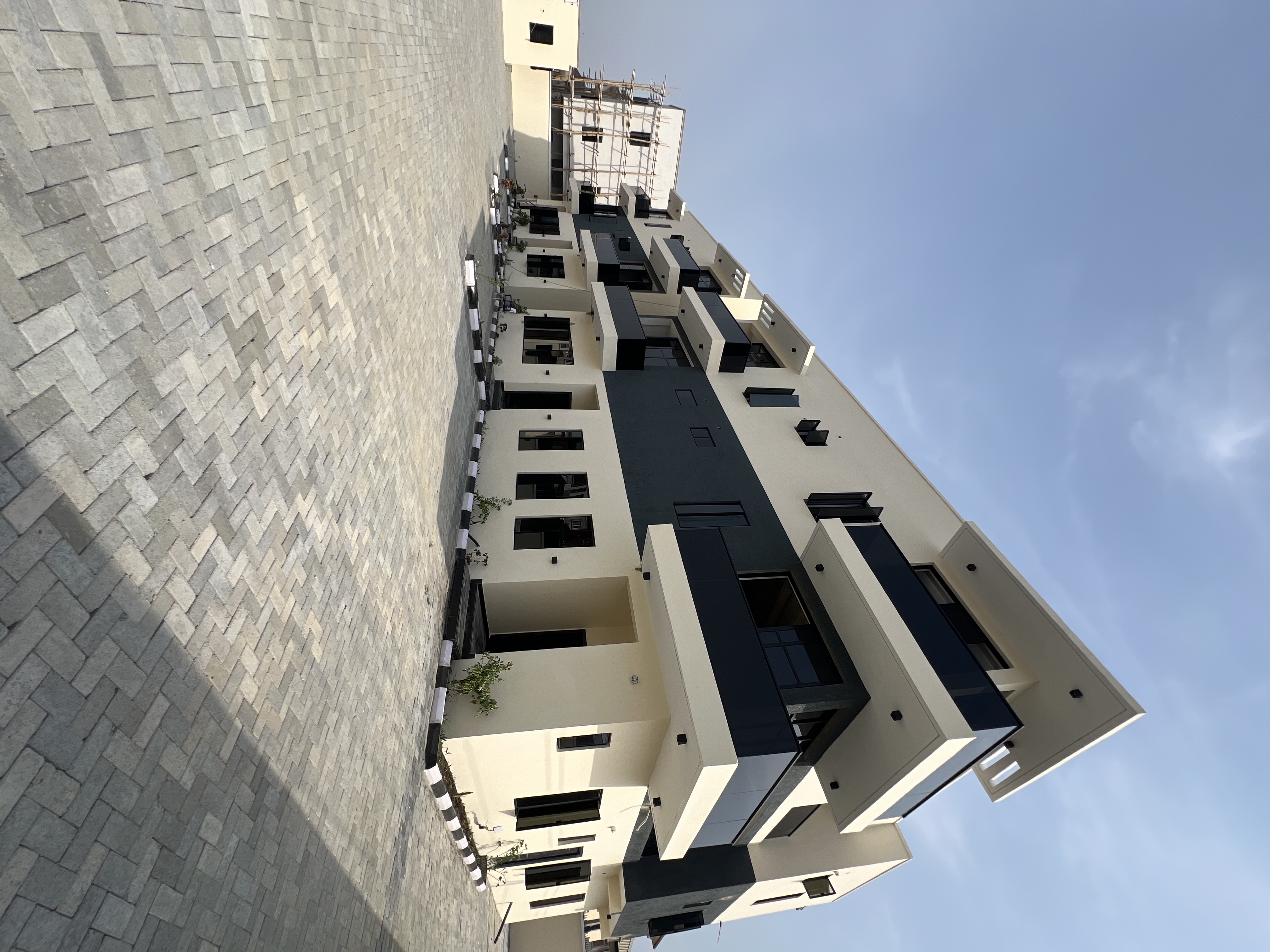 4BEDS/3BEDS LUXURIOUS TERRACES.