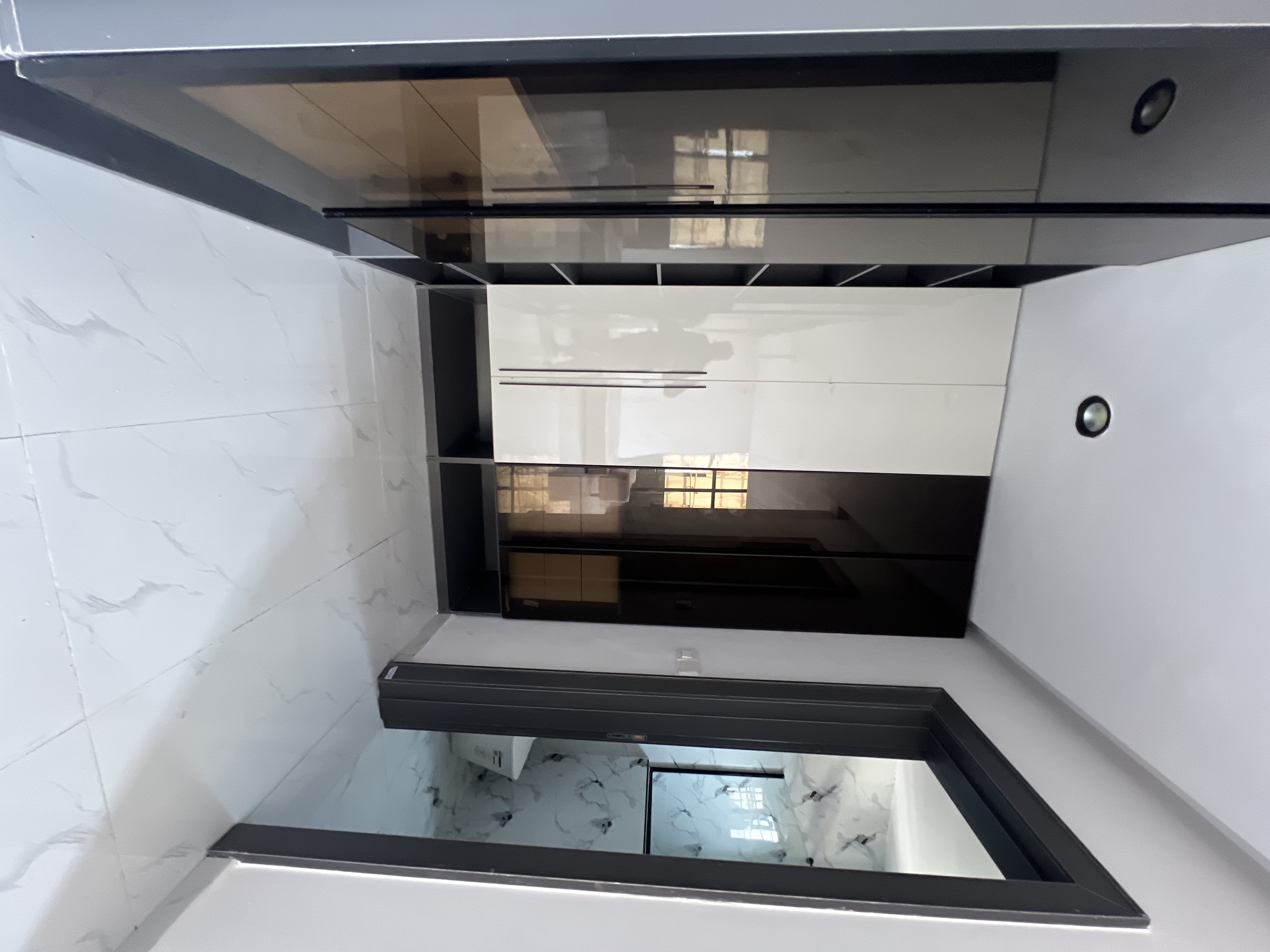 4BEDS/3BEDS LUXURIOUS TERRACES. - Image 16