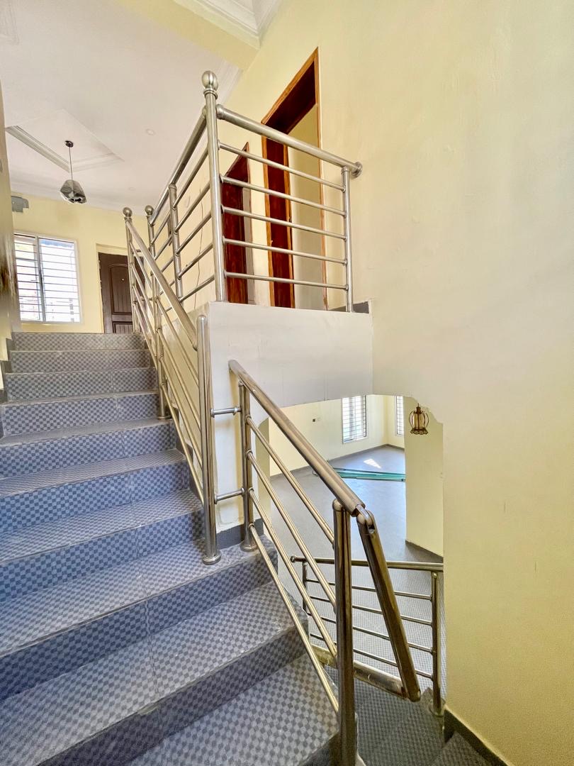 Spacious 5 bedroom fully detached duplex with bq - Image 7