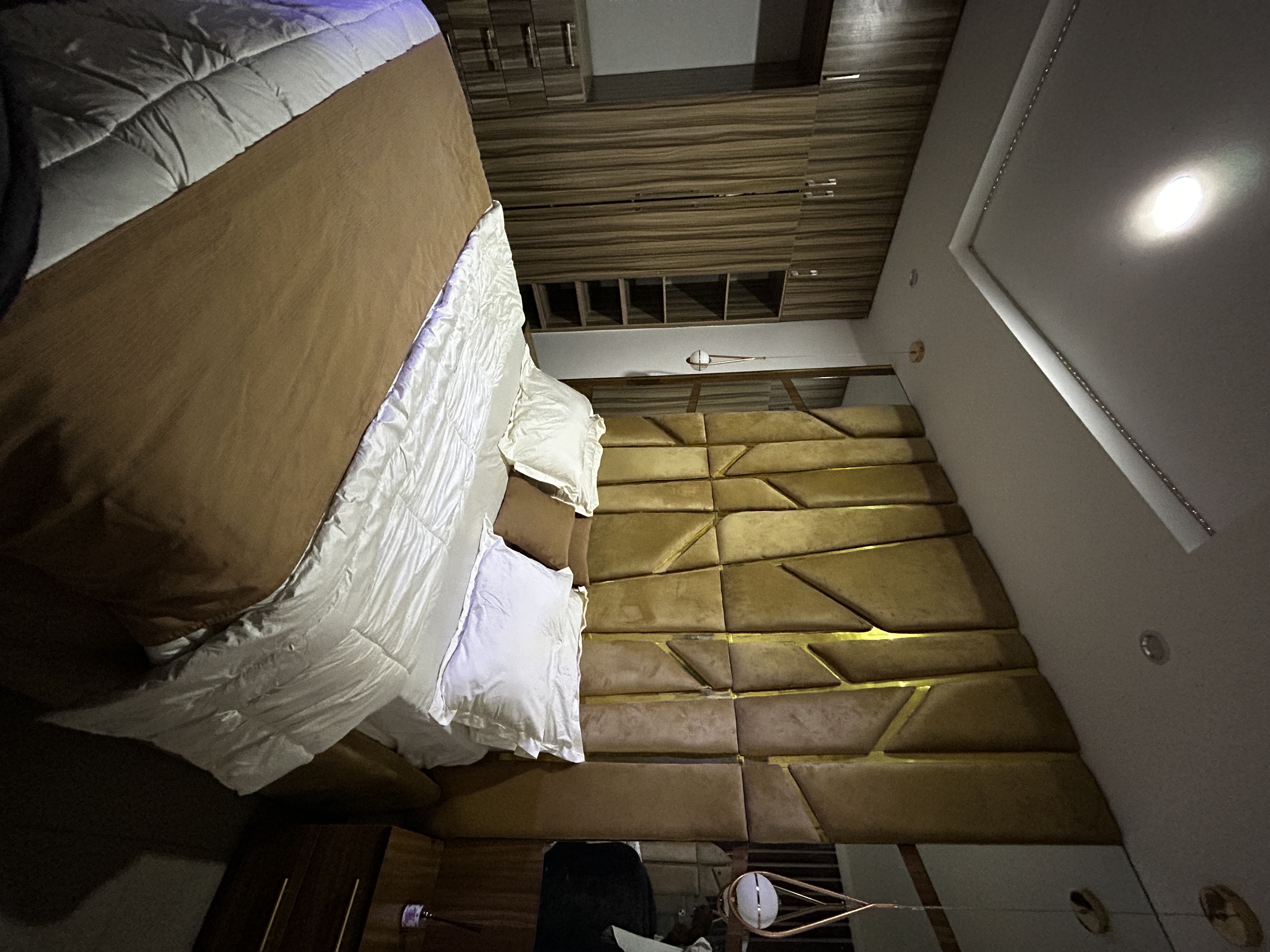 TO LET: FULL FURNISHED 2BEDROOM +SOLAR - Image 6