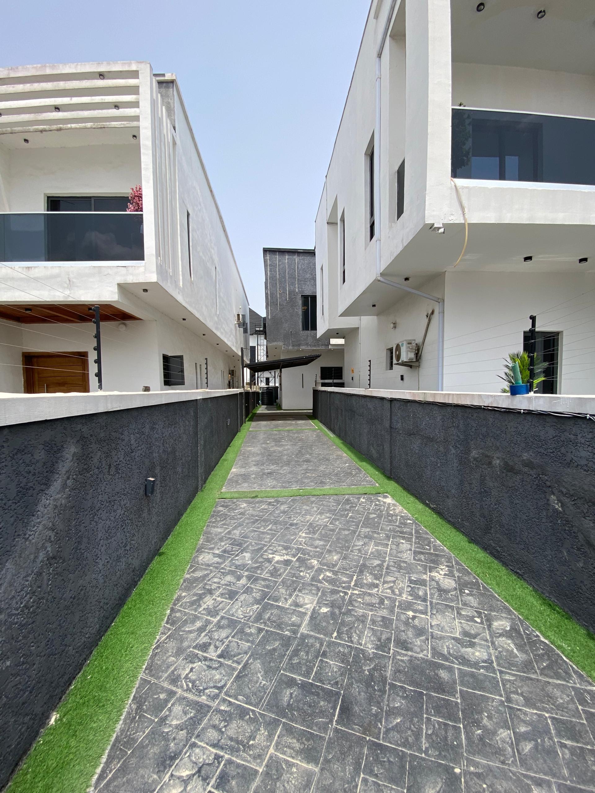 🧩TO-LET: 4BEDROOMS SEMI-DETACHED DUPLEX