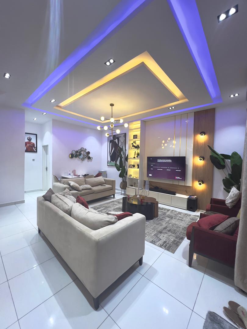 Furnished 4 Bedroom Terraced Duplex - Image 2