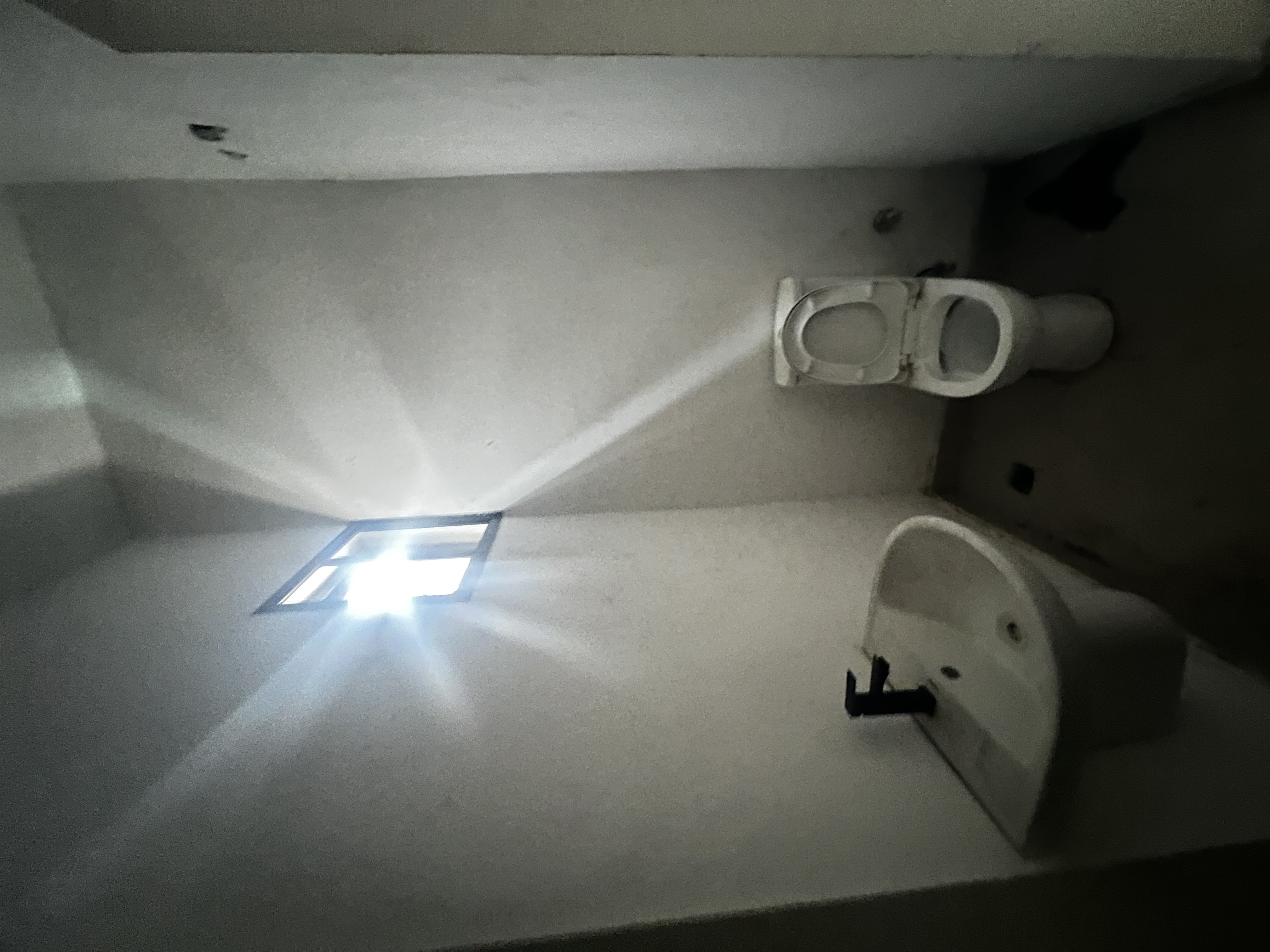 2/3 bedroom apartment for rent - Image 7