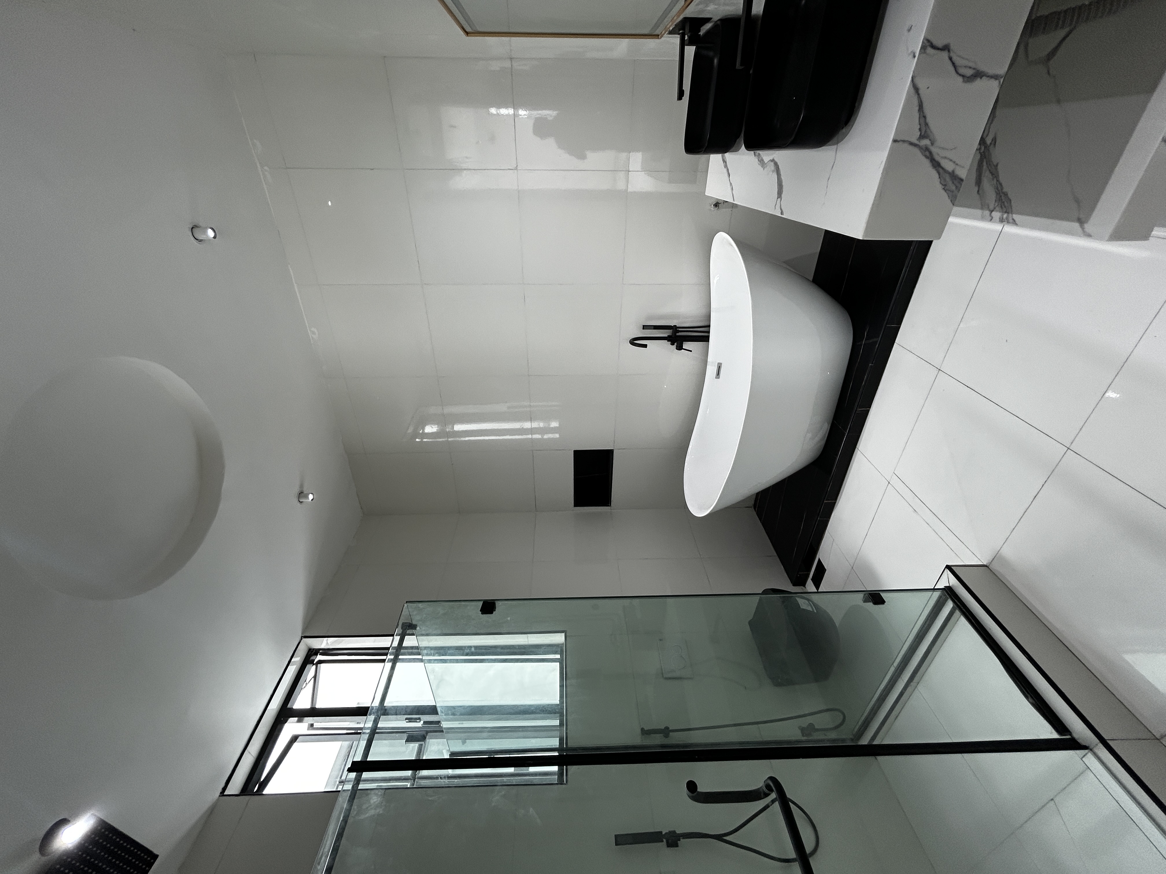 EXCEPTIONAL 4BEDROOM SEMI-DETACHED DUPLEX - Image 7