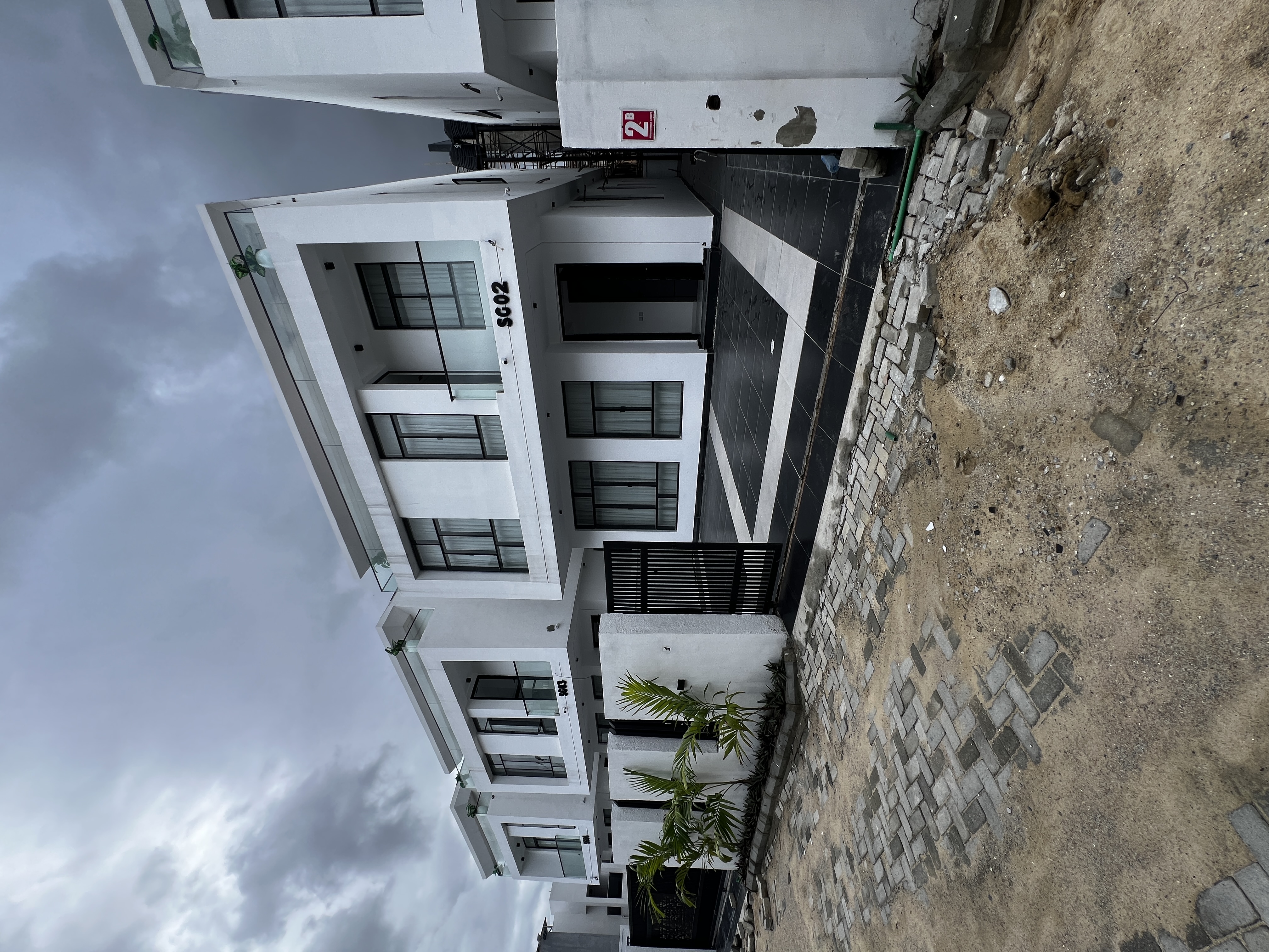 4BEDROOM FULLY DETACHED DUPLEX✅