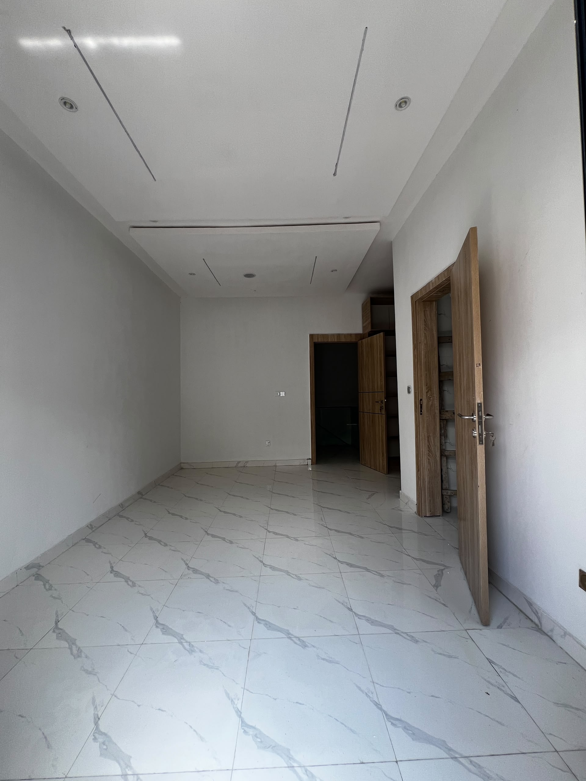 CLEAN 3BEDROOMS TERRACED DUPLEX WITH BQ• - Image 8