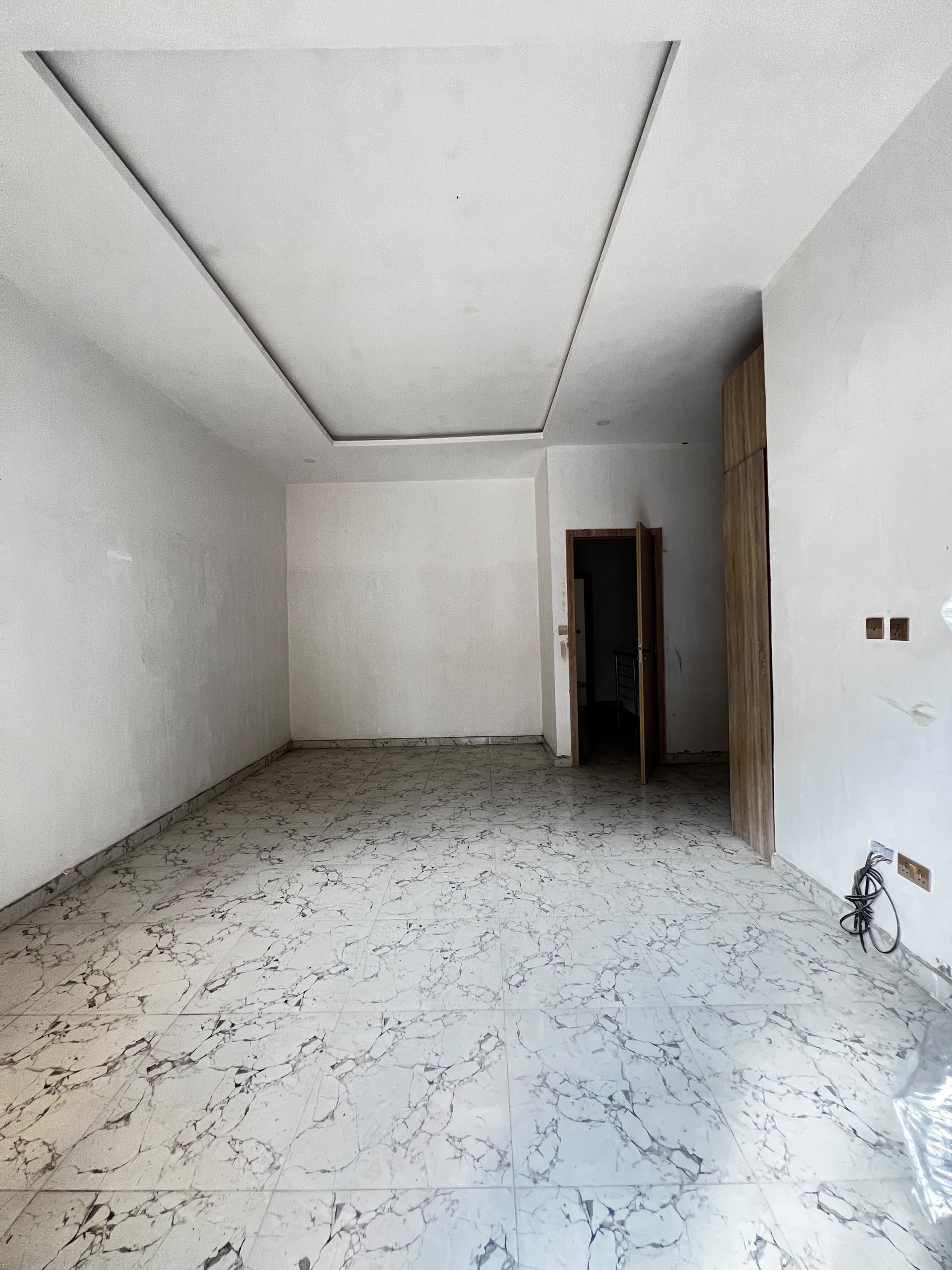 MODERN 4BEDROOM TERRACED DUPLEX  + BQ - Image 4