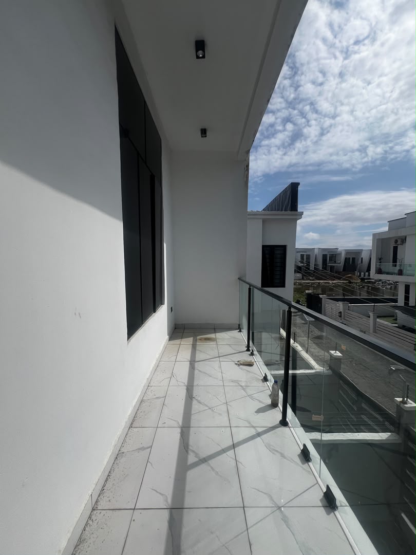 5BEDROOMS DETACHED DUPLEX WITH BQ - Image 4