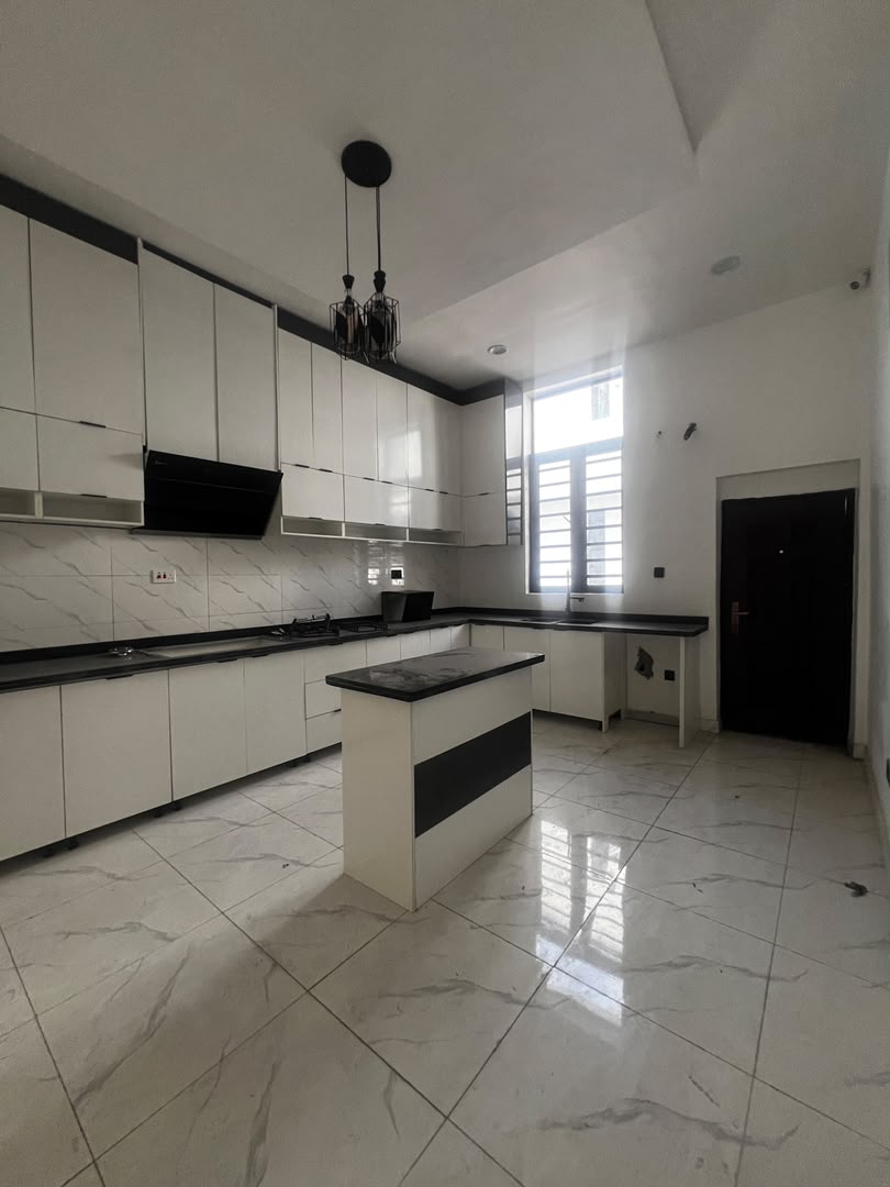 5BEDROOMS DETACHED DUPLEX WITH BQ - Image 9