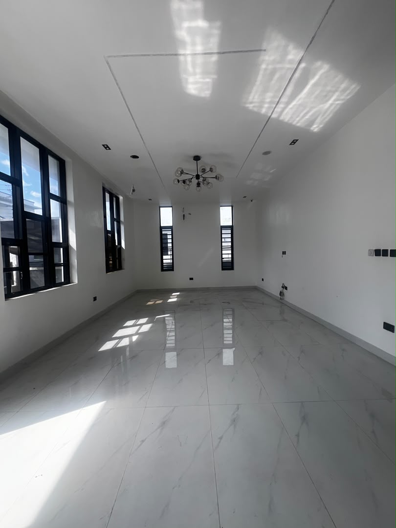 5BEDROOMS DETACHED DUPLEX WITH BQ - Image 12