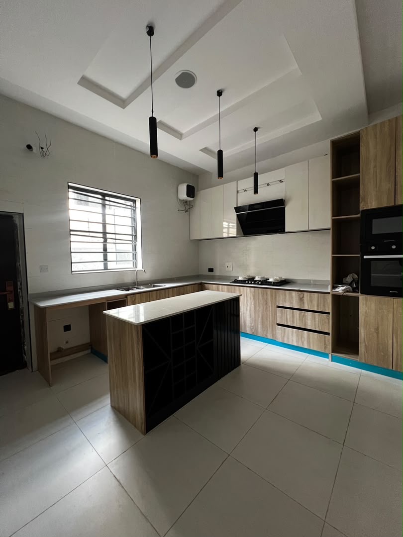 4BEDROOMS SEMI-DETACHED DUPLEX WITH BQ• - Image 6