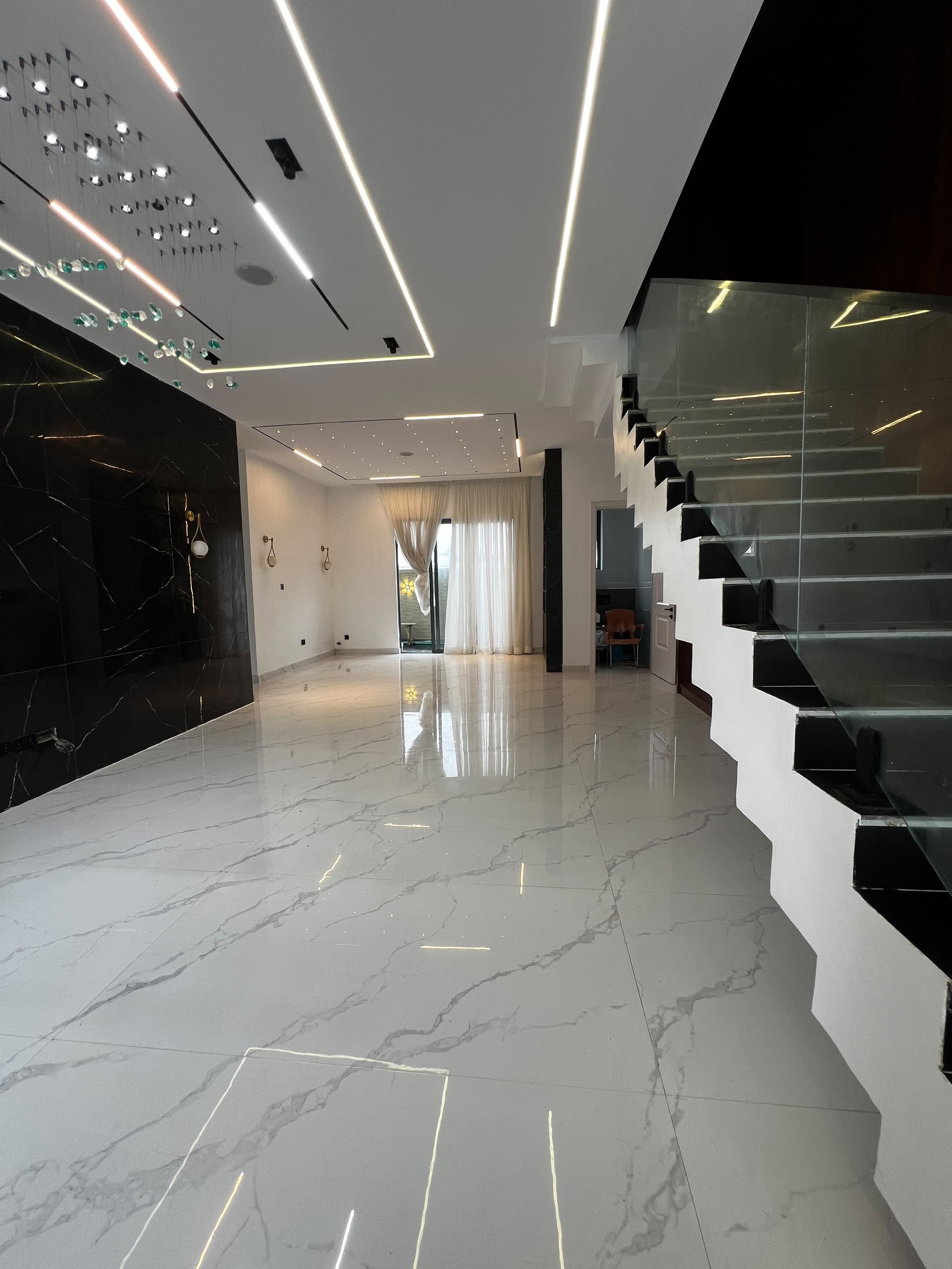 SHARP 5BEDROOM TERRACE DUPLEX WITH BQ - Image 2