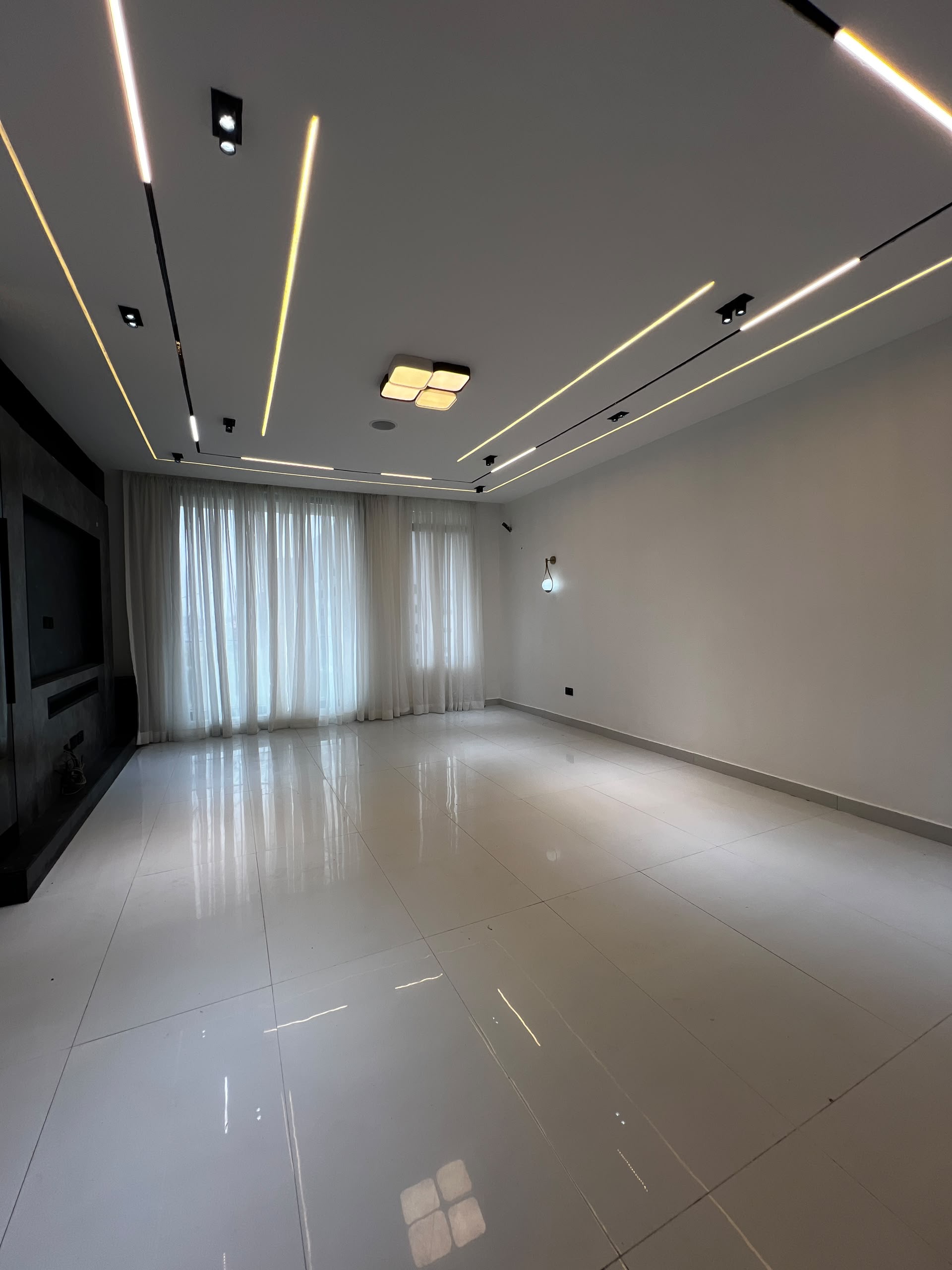 SHARP 5BEDROOM TERRACE DUPLEX WITH BQ - Image 18