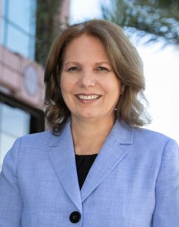 Image of Lynne R. Wilson