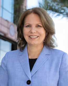Image of Lynne R. Wilson
