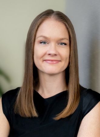 Photo of Jennifer Reed