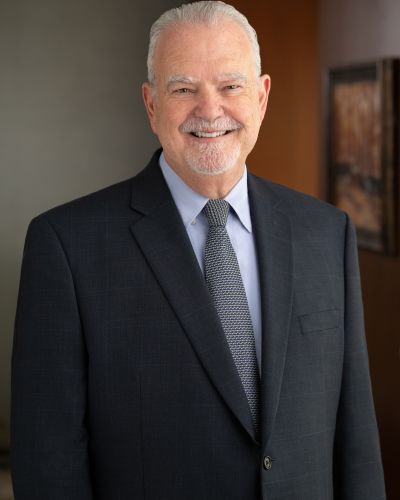 Image of Larry E. Cotten