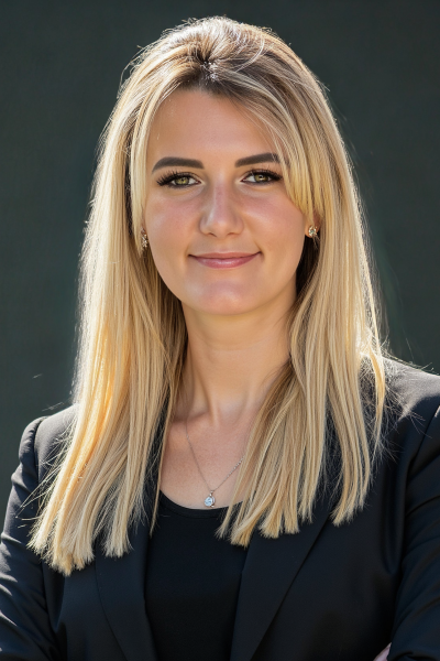 Image of Caroline Booth