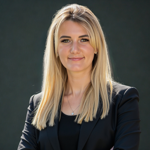 Image of Caroline Booth