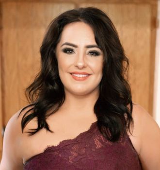 Lacey Lindeman headshot