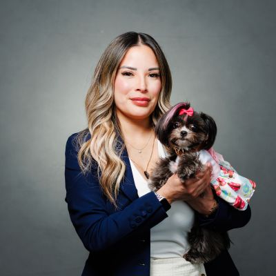 Vanessa Villagomez-Lee, Office Manager