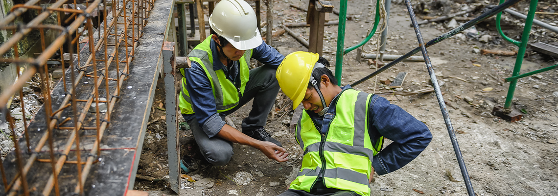 Accident of builder worker in work at construction site