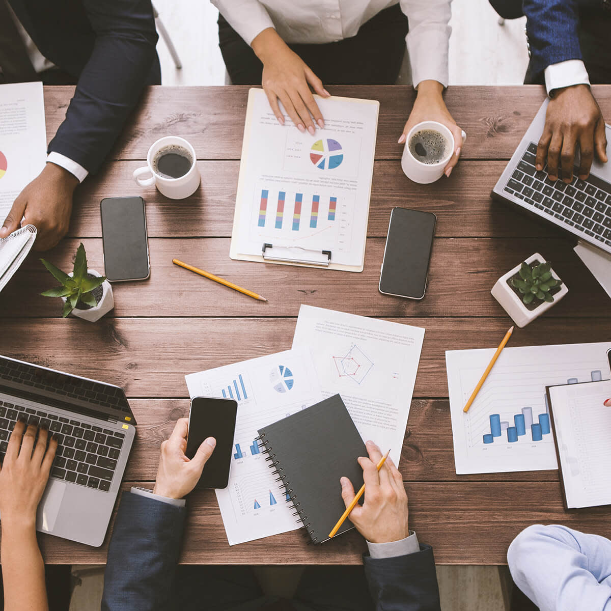 Business meeting between coworkers