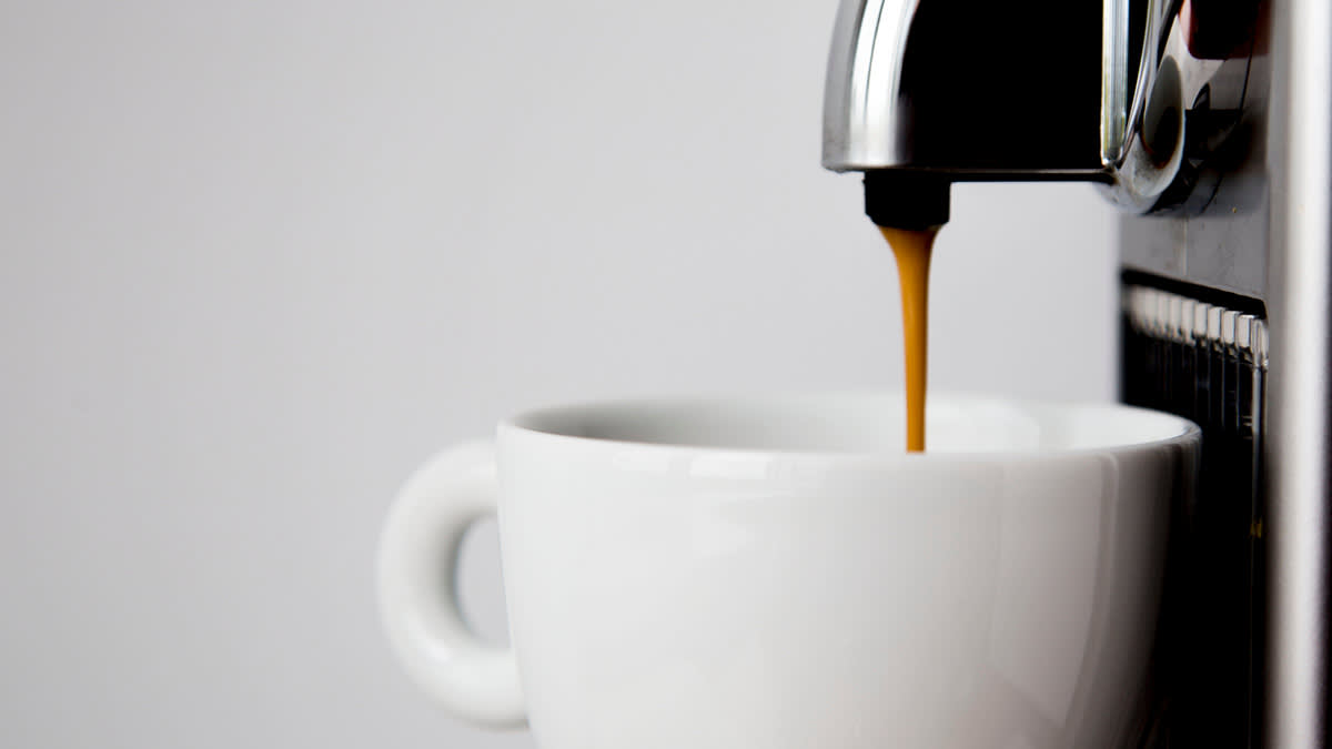 Capsule coffee machine
