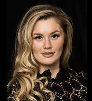 Legal Assistant Nicole Alves Headshot