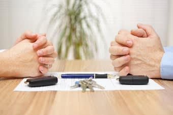 two people going through mediation