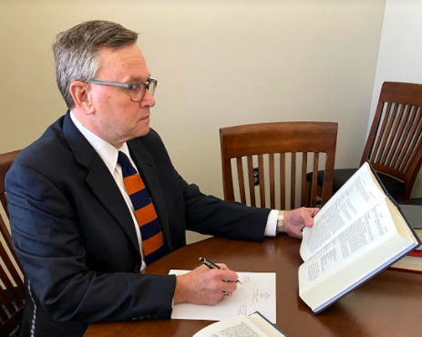 Walter Northcutt reading a book