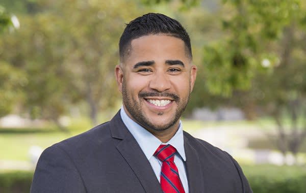 Tim Pollard headshot