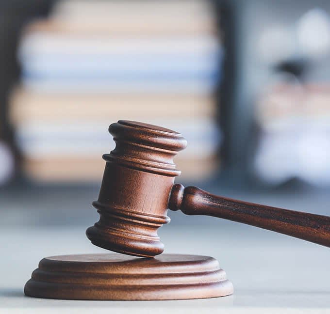 Gavel and hitting block
