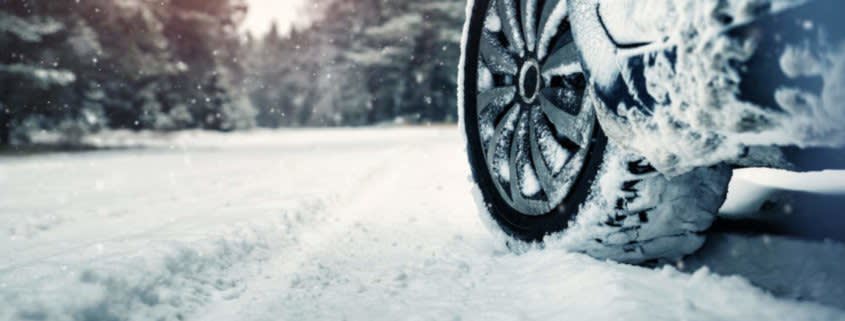 Tire Slidding on Snow.