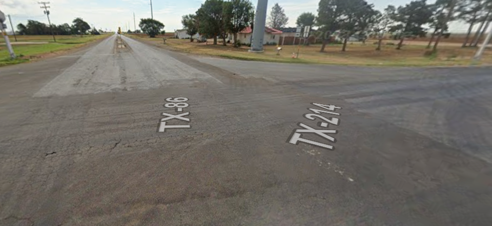 Three-Vehicle Crash at SH 86 and SH 214 in Bovina