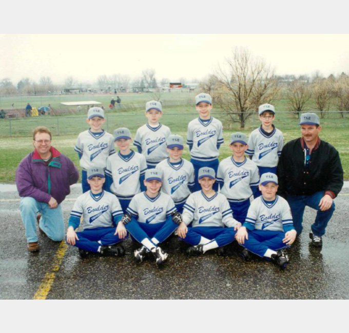 Baseball team posing
