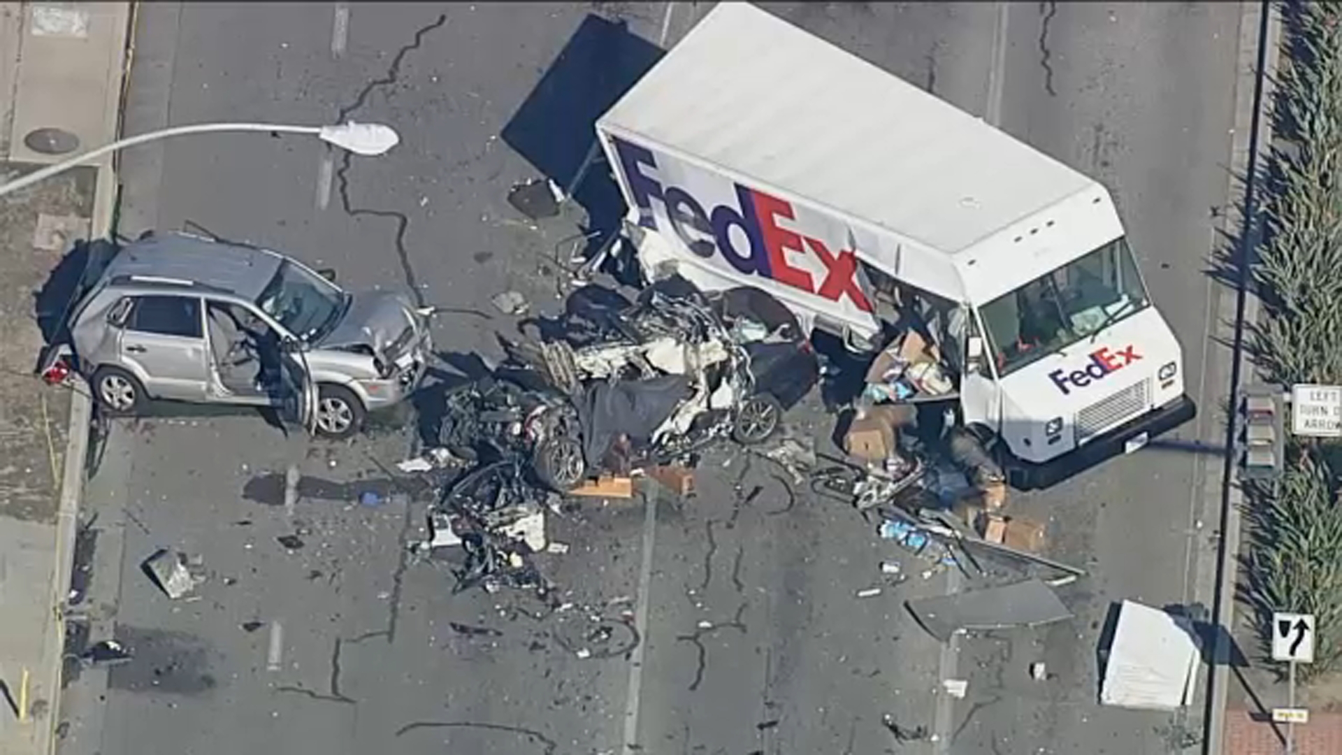 FedEx Truck Accident Lawyer | Delivery Crashes | Blaszkow