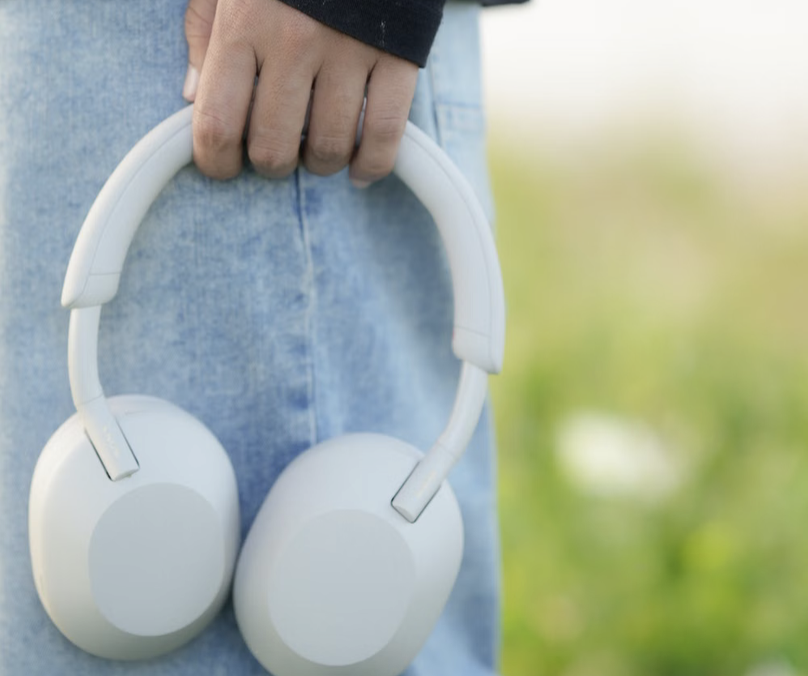 Sony WH-1000XM5 Headphones