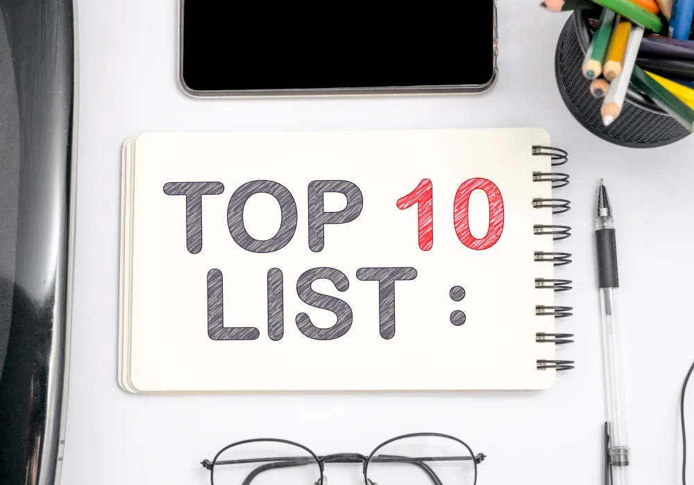 Top 10 List text on notepad